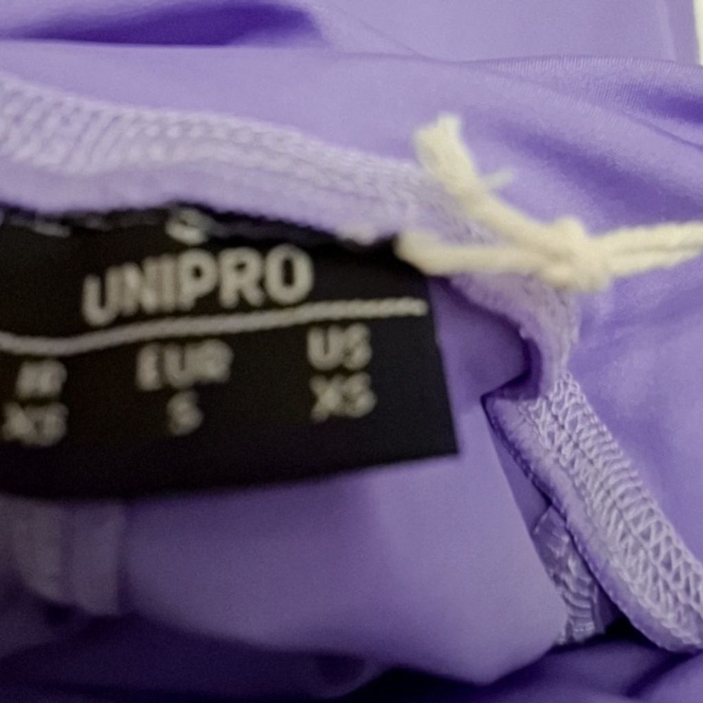 مشخصات لگ ورزشی زنانه یونی پرو