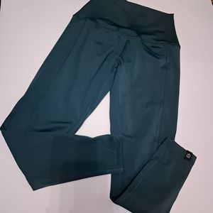 قیمت ارزان لگ ورزشی unipro