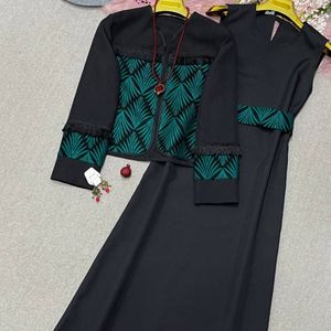 خرید آنلاین ست بیرونی یلدایی طرح نارون