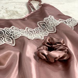 قیمت ارزان لباس خواب ساتن ابریشم زنانه مدل نازگل کد 02