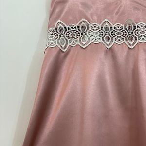 قیمت ارزان لباس خواب ساتن ابریشم زنانه مدل نازگل کد 02