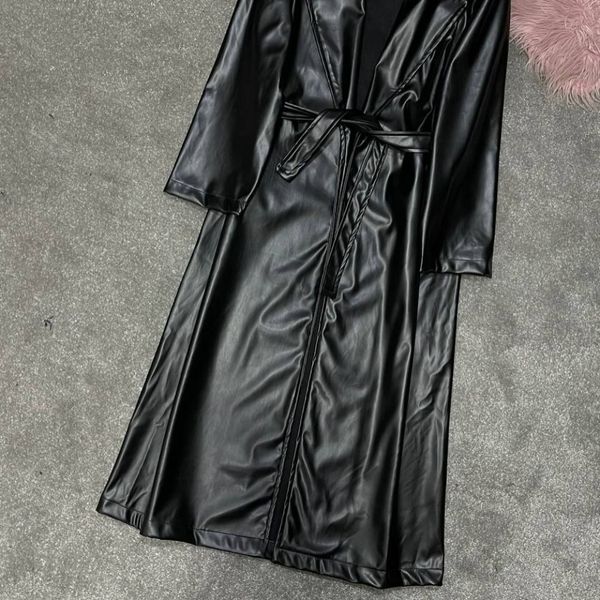 پالتو بلند چرم