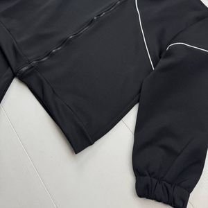 مشخصات ست سوییشرت و شلوار نانسی اویشو