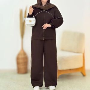 ست سوییشرت و شلوار اویشو