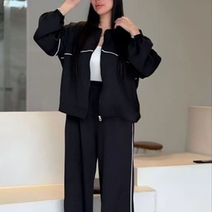 خرید اینترنتی ست سوییشرت و شلوار اویشو