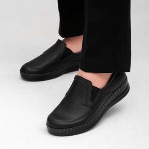 قیمت کفش زنانه مدل گلبهار کفی طبی و خارپاشنه رنگ مشکی