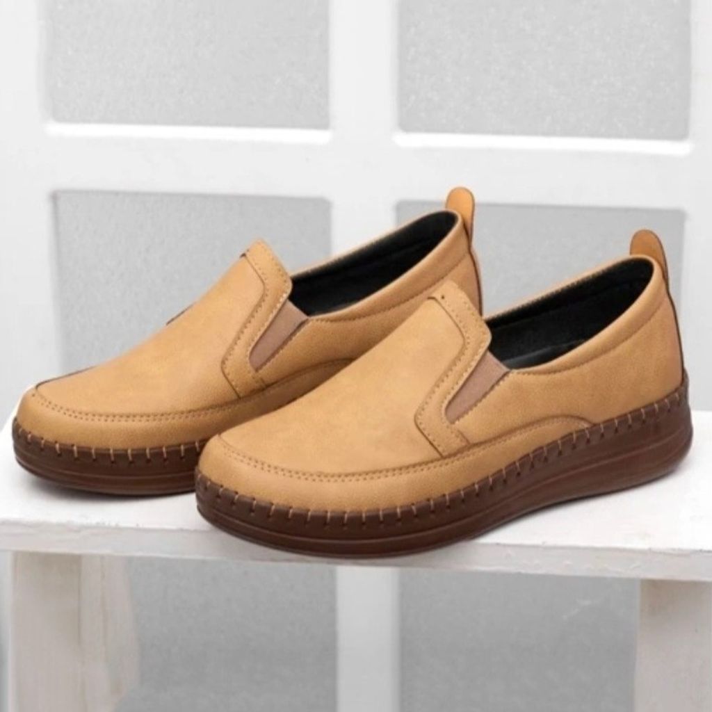 قیمت ارزان کفش زنانه مدل گلبهار کفی طبی و خارپاشنه رنگ کرم