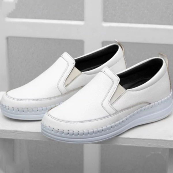 کفش زنانه مدل گلبهار کفی طبی و خارپاشنه رنگ سفید