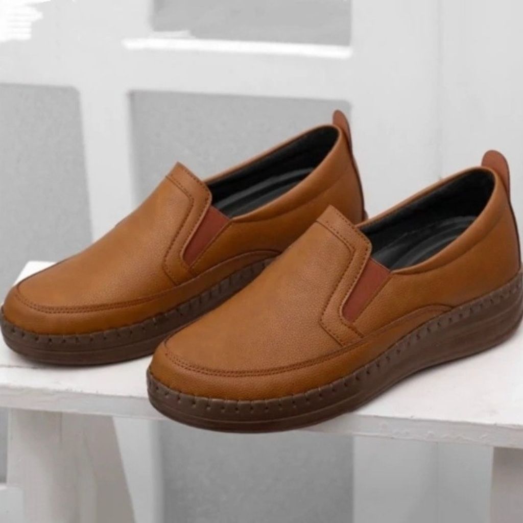 فروش اینترنتی کفش زنانه مدل گلبهار کفی طبی و خارپاشنه رنگ عسلی