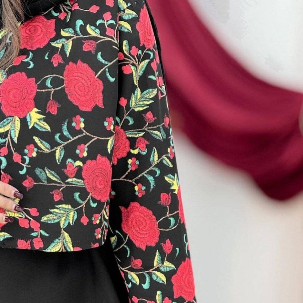 خرید انلاین ست سه تیکه یلدایی سارافون کت