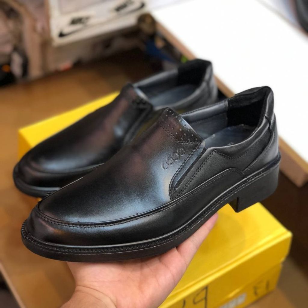 مشخصات کفش چرم مردانه مجلسی صافتی مشکی برند رخشی