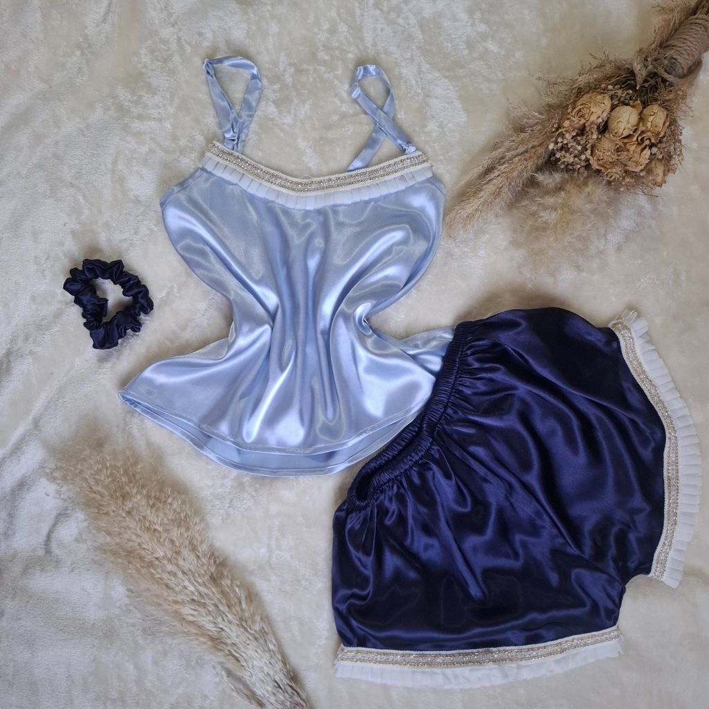 مشخصات لباس خواب ساتن ابریشم زنانه مدل سلین