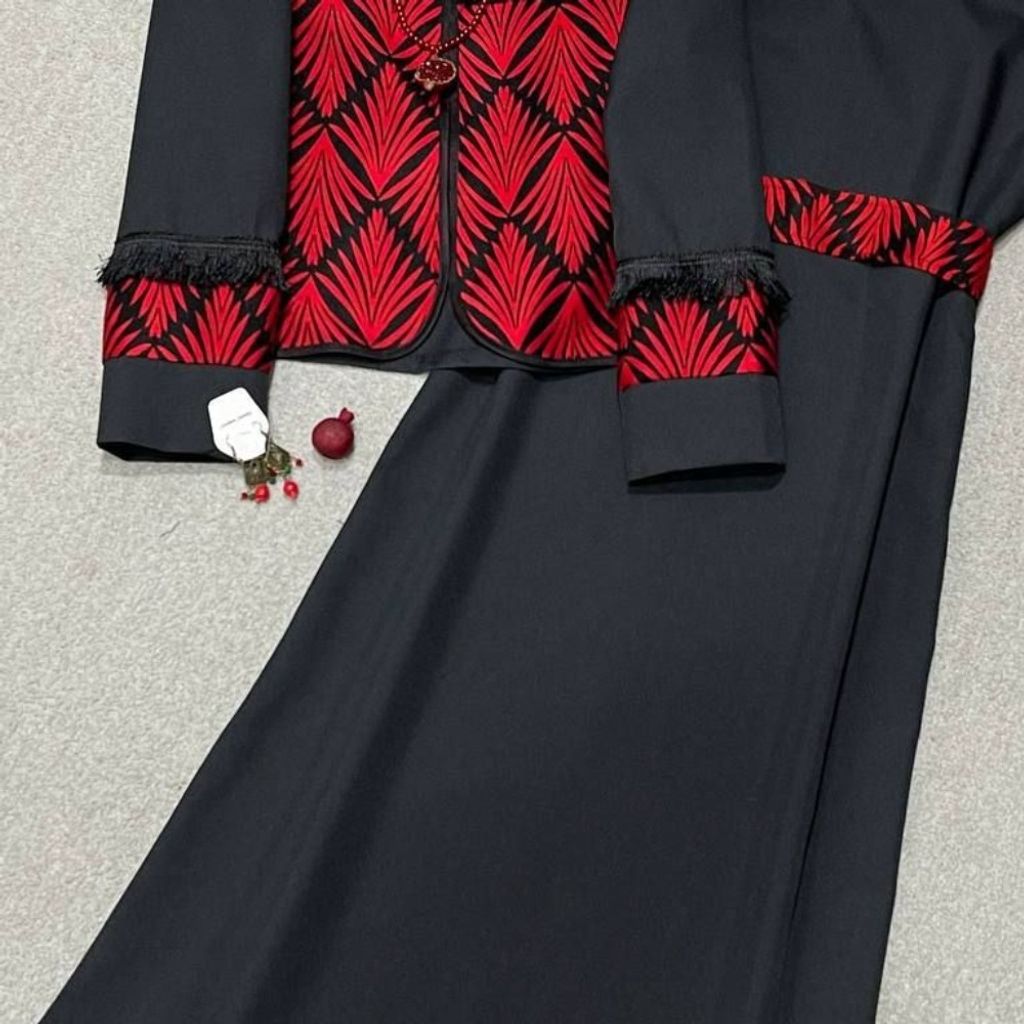 مشخصات سه تیکه یلدایی نارون