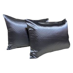 خرید اینترنتی روبالشی ساتن تاچ سایز 50*70 سانتی متر بسته 2عددی