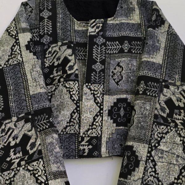 کراپ کت ژاکارد