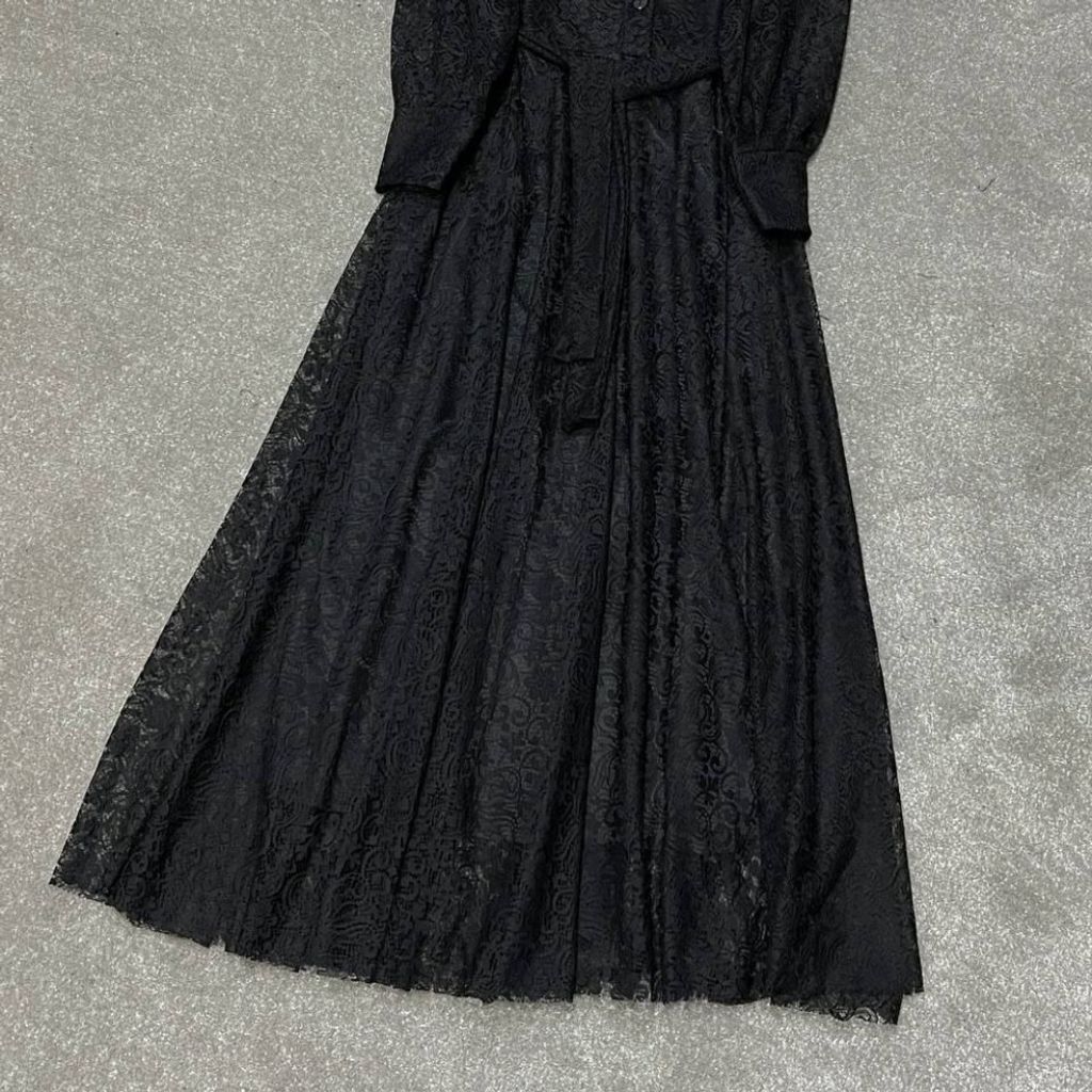 مشخصات پیراهن دانتل نازلی