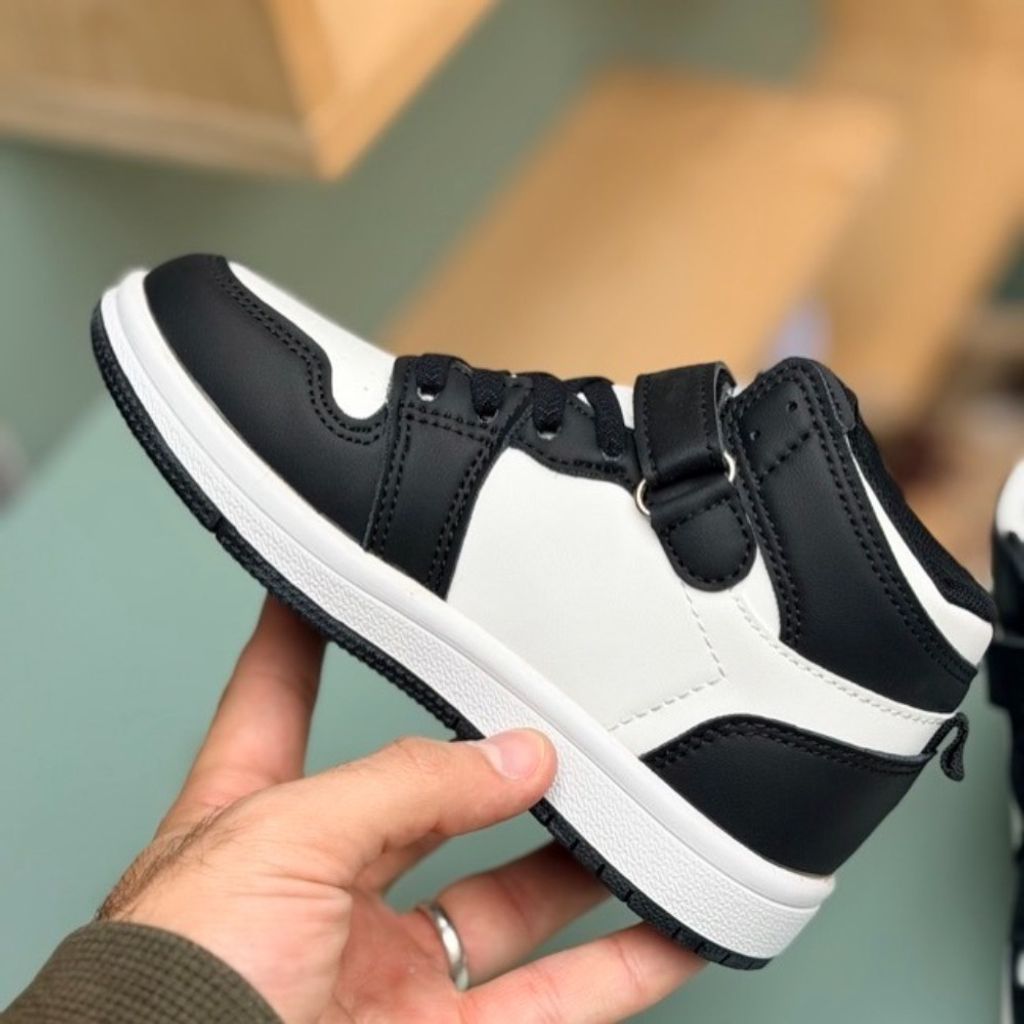 مشخصات کتونی بچگانه نیمساق طرح 95 paul frank از Ltduck کد 4081102