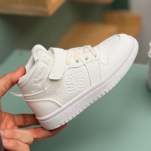 خرید اینترنتی قیمت کتونی بچگانه نیمساق طرح 95 paul frank از Ltduck کد 4081102