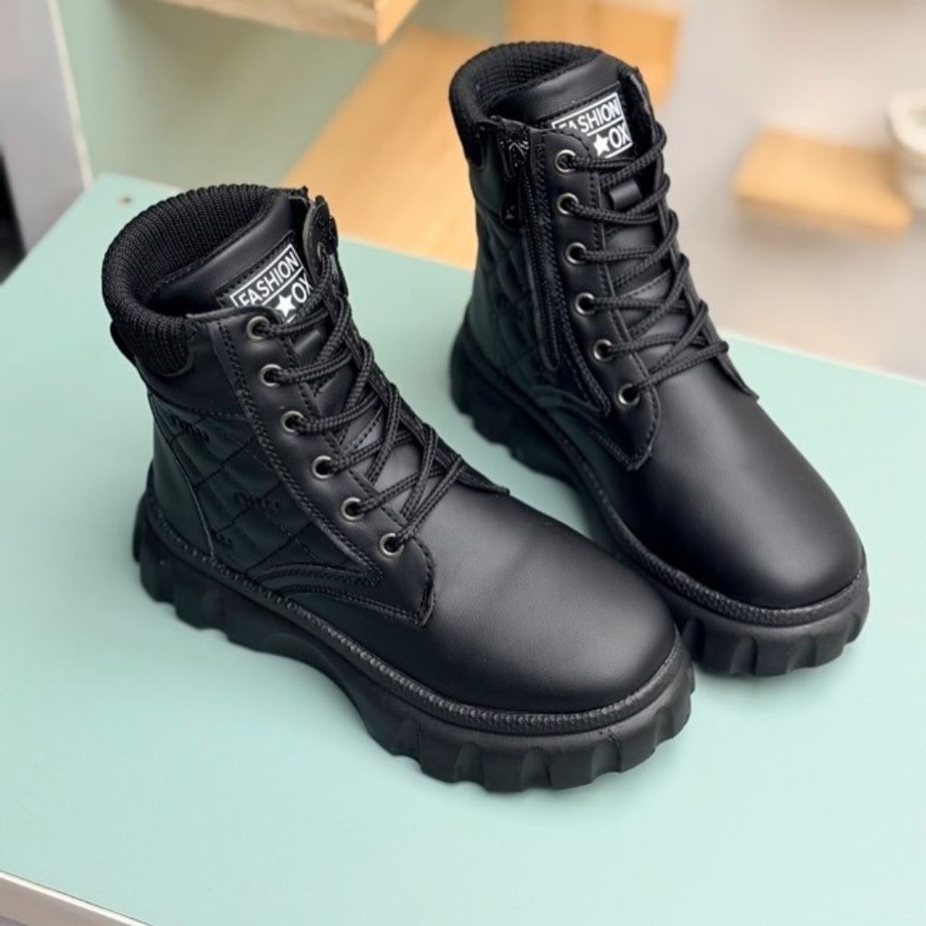 خرید آنلاین بوت بچگانه اسپرت miu بندی کد 4081801