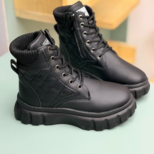 بوت بچگانه اسپرت miu بندی کد 4081801