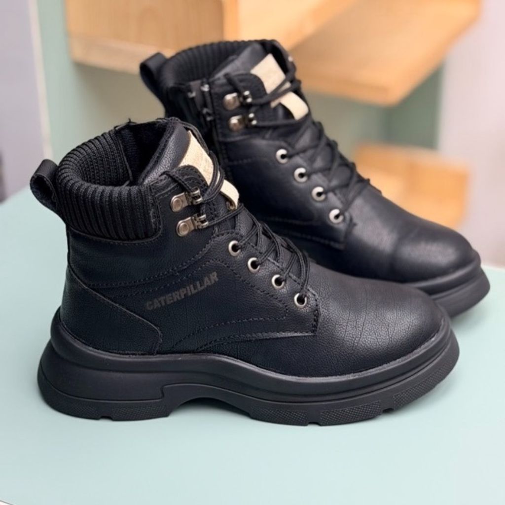 خرید آنلاین بوت بچگانه اسپرت طرح Caterpillar کد 4081802