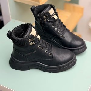 خرید اینترنتی قیمت بوت بچگانه اسپرت طرح Caterpillar کد 4081802