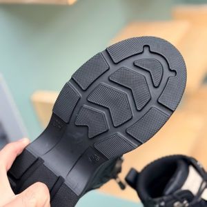 خرید آنلاین بوت بچگانه اسپرت طرح Caterpillar کد 4081802