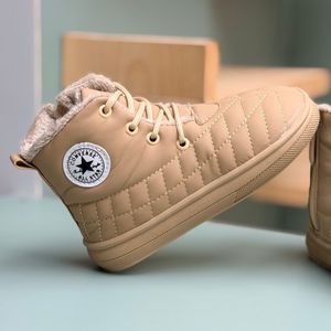 خرید اینترنتی قیمت کتونی بچگانه نیمساق شنل دوزی طرح الستار کد 4082201