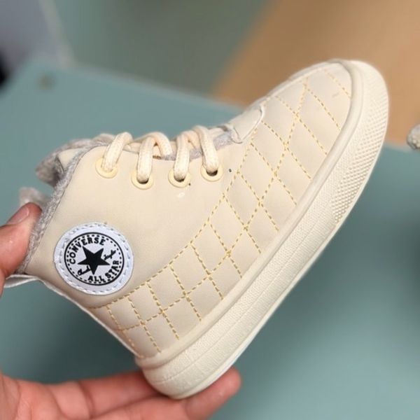 کتونی بچگانه نیمساق شنل دوزی طرح الستار کد 4082201