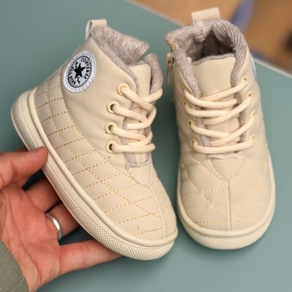 کتونی بچگانه نیمساق شنل دوزی طرح الستار کد 4082201