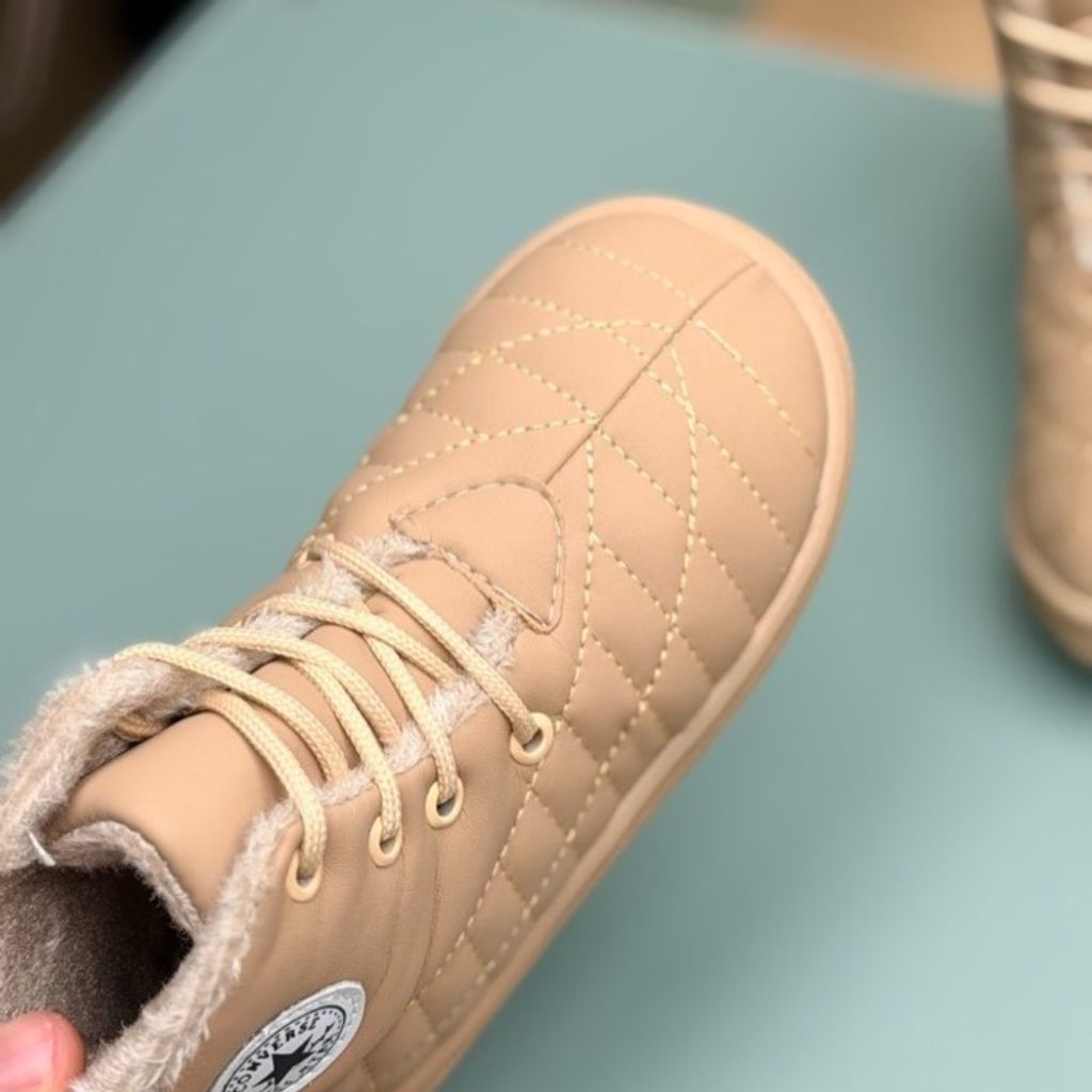 قیمت کتونی بچگانه نیمساق شنل دوزی طرح الستار کد 4082201