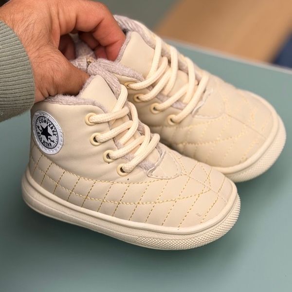 کتونی بچگانه نیمساق شنل دوزی طرح الستار کد 4082201