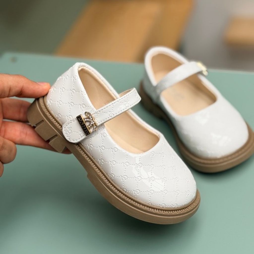 خرید اینترنتی قیمت کفش دخترانه عروسکی طرح پاریس از Hartal کد 4082601