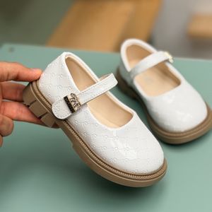 خرید اینترنتی قیمت کفش دخترانه عروسکی طرح پاریس از Hartal کد 4082601