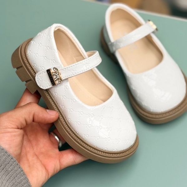 کفش دخترانه عروسکی طرح پاریس از Hartal کد 4082601