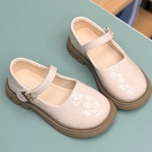 قیمت ارزان کفش دخترانه عروسکی طرح پاریس از Hartal کد 4082601