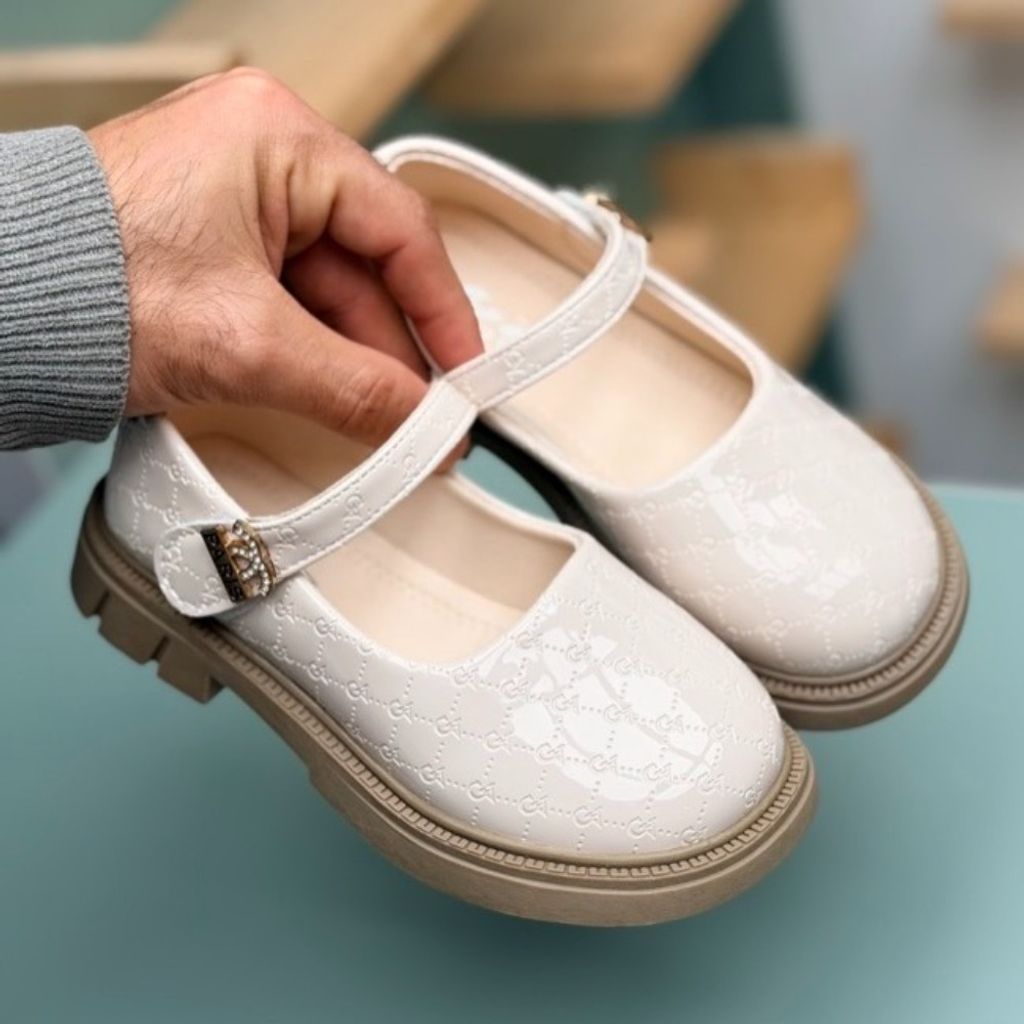 خرید انلاین کفش دخترانه عروسکی طرح پاریس از Hartal کد 4082601