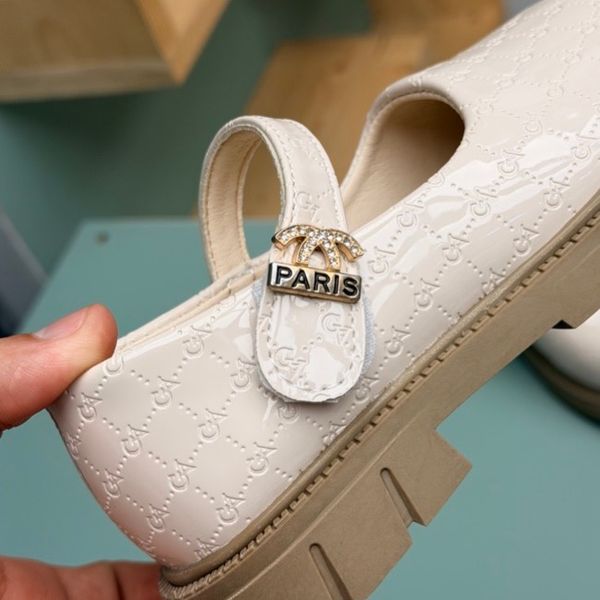 کفش دخترانه عروسکی طرح پاریس از Hartal کد 4082601