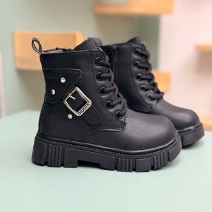 خرید اینترنتی قیمت بوت بچگانه طرح سگک نگین از Toobaco کد 4082602