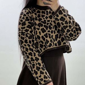 خرید آنلاین ست بافت زنانه طرح آسا