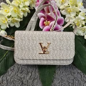 قیمت ارزان کیف قفلی شیک