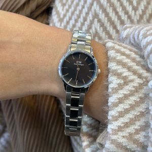 ساعت اصلی برند DW