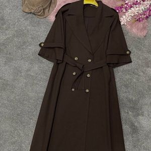 مشخصات مانتو پاییزه طرح آنا