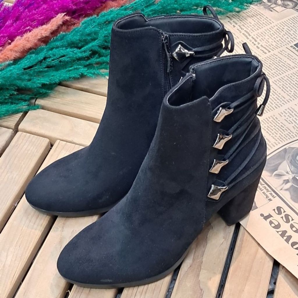 خرید انلاین نیم بوت پاشنه دار 7 سانت بغل زیپ هانا