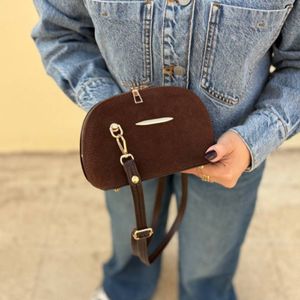 خرید آنلاین کیف اسپرت زنانه و دخترانه مدل المینا جیر پروانه