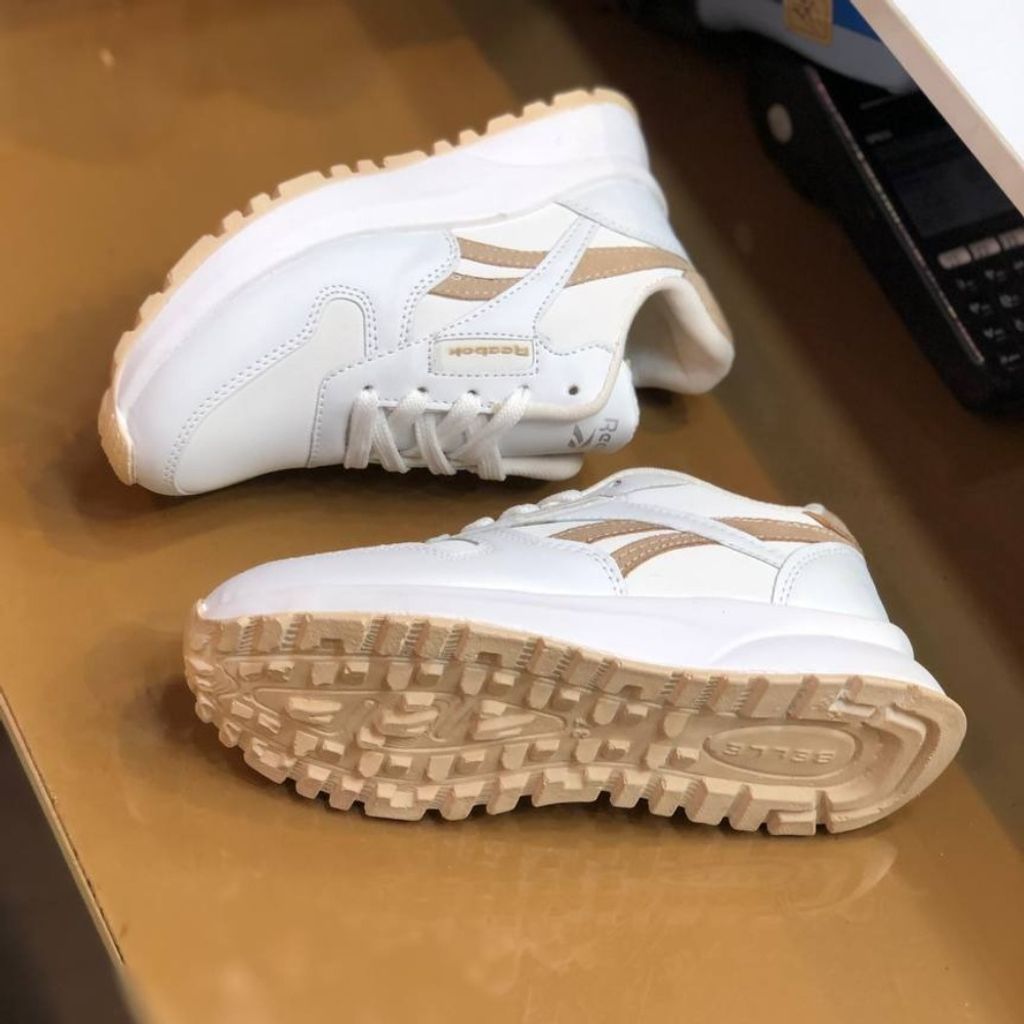 مشخصات کفش چرم زنانه اسپرت مدل زیبوک سفید