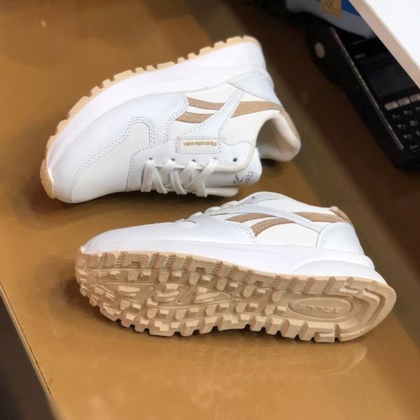 کفش چرم زنانه اسپرت مدل ریبوک سفید