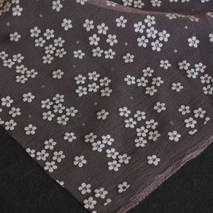 خرید اینترنتی پارچه تور ارگانزا گل گچی