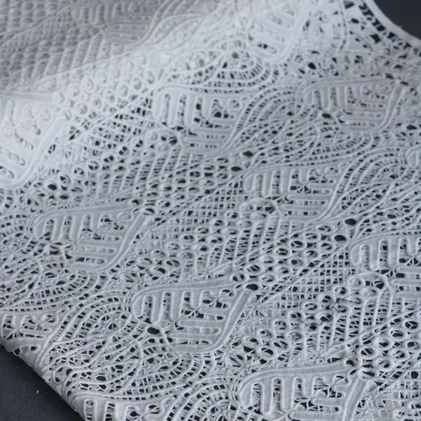 پارچه گیپور نخ ( قلاب بافی )