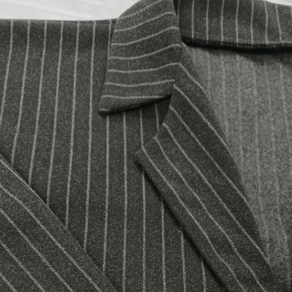 مانتو شکت فوتر زنانه دیپلمات دو جیب مدل زمرد